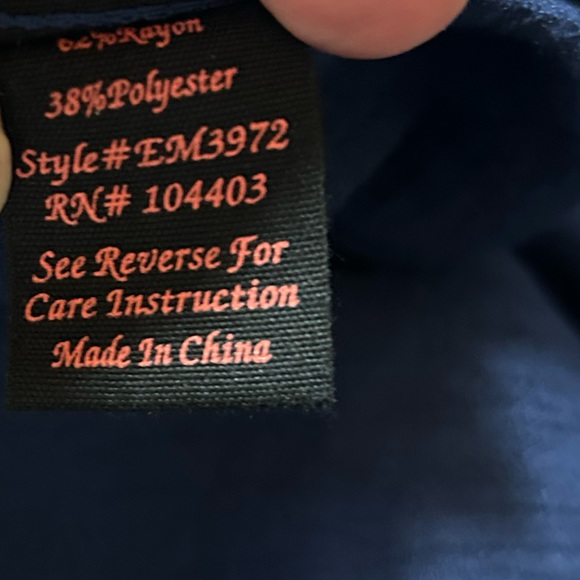 EM Embroidered Off-The-Shoulder Peasant Top - Picture 7 of 8